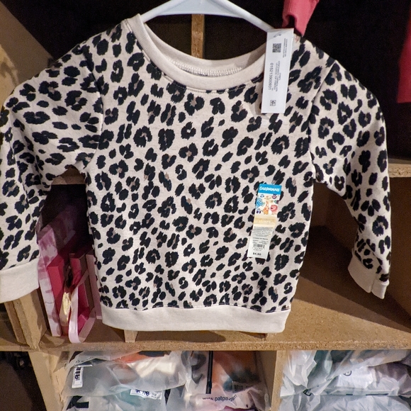 Girls pullover sweaters - brand new - Picture 9 of 10